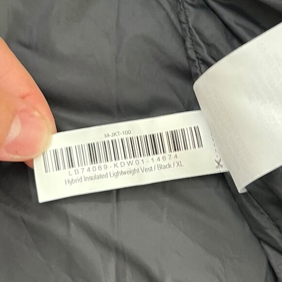 Quince Womens Hybrid Insulated Lightweight Puffer Vest Black XL Minimalist - Picture 6 of 8